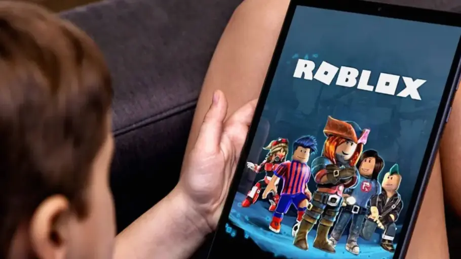 Roblox serre la vis sur le « doomscrolling » avec une nouvelle restriction pour les jeunes joueurs